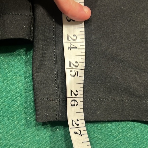 🔥Lululemon,Cropped Pant, Black, Excellent Condition, NWOT, Size 6 - Picture 12 of 12